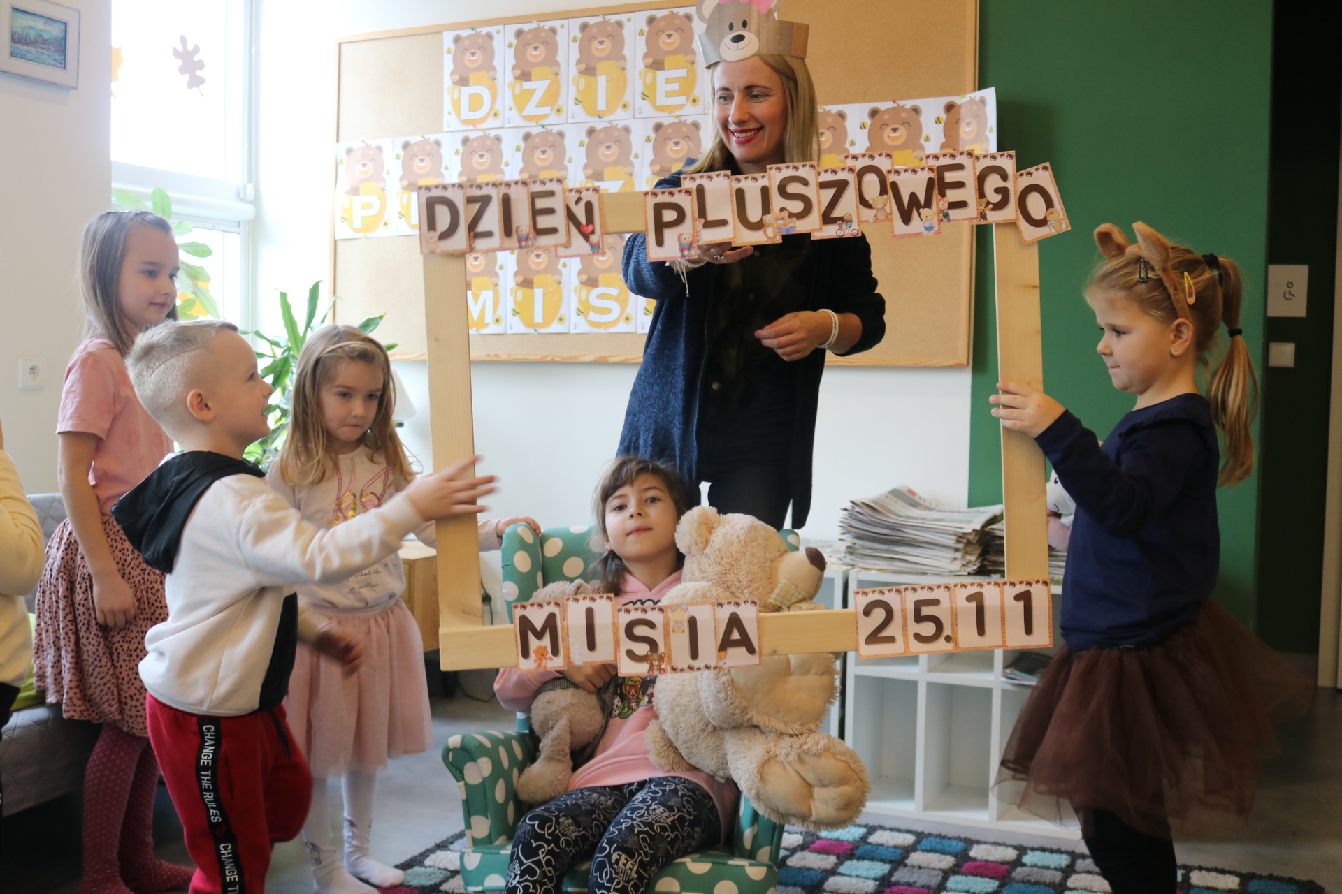 Dzień pluszowego misia i kredki 25.11.2023