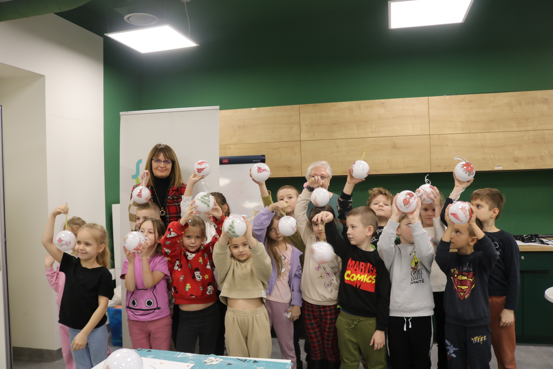 Lekcja biblioteczna z udziałem klasy Ia i Ib z SP3 - 12.12.2023