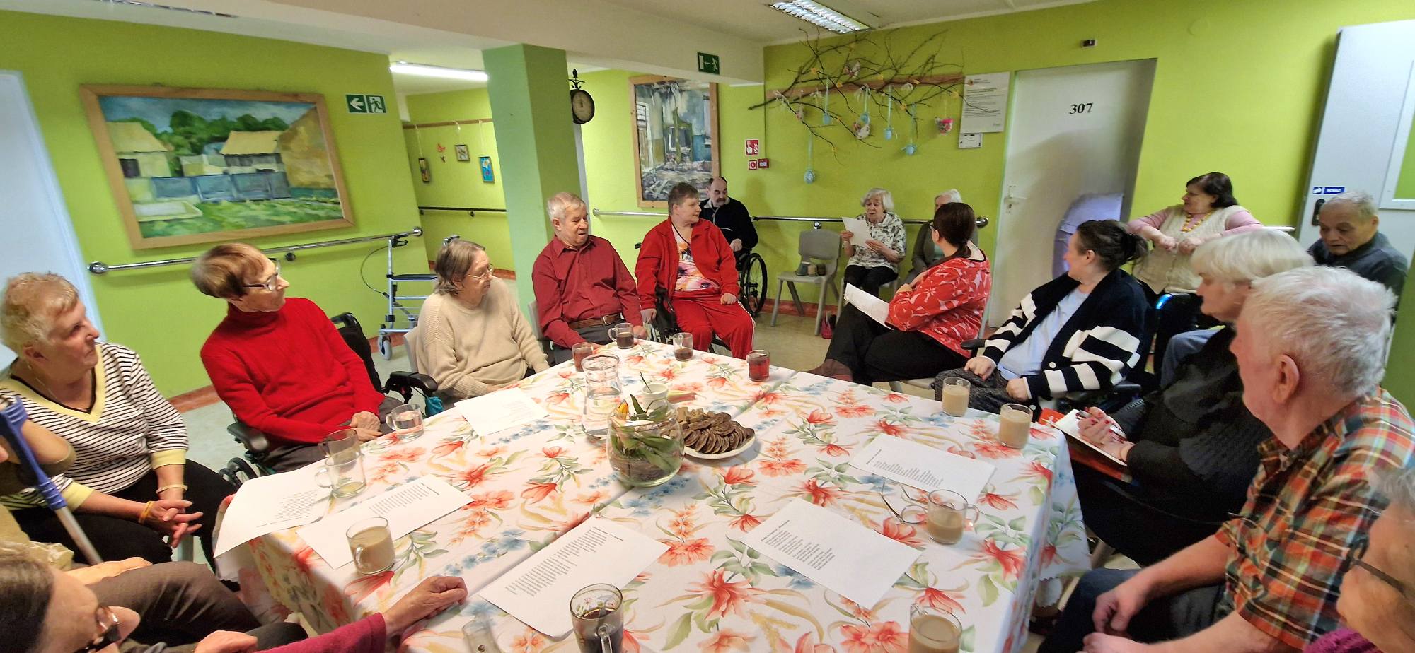 Wsp&oacute;lne czytanie poezji